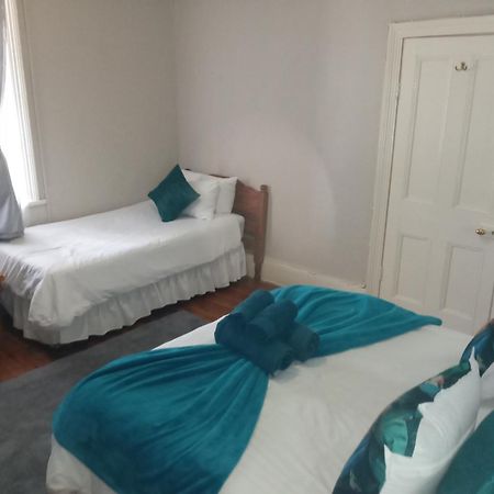 Bun Clody Manor - Guest House & Coffee Shop Hanover Luaran gambar