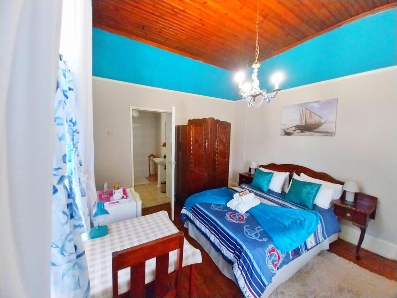 Bun Clody Manor - Guest House & Coffee Shop Hanover Bilik gambar